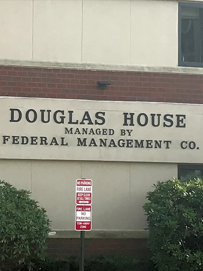 Building Photo - 20 Haverhill St