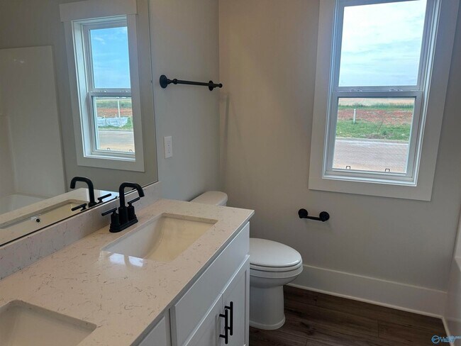 Building Photo - 12515 Buck Rd