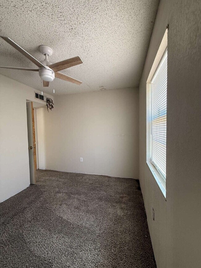 Building Photo - Price Reduced! Cozy ranch style two-bedroom one bath home in the heart of Tornillo Texas.  Lease ...