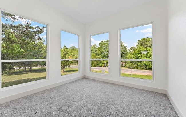 Building Photo - 70 N Pine Harbour Dr