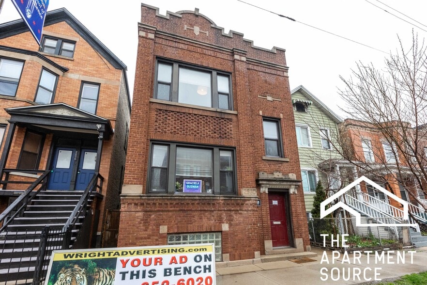 Building Photo - 2660 N Ashland Ave