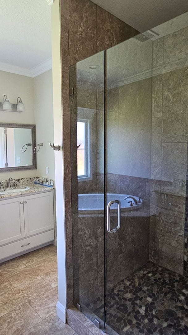 Building Photo - Knights Landing four bedroom home