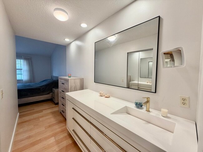 Building Photo - 7935 La Mirada Dr