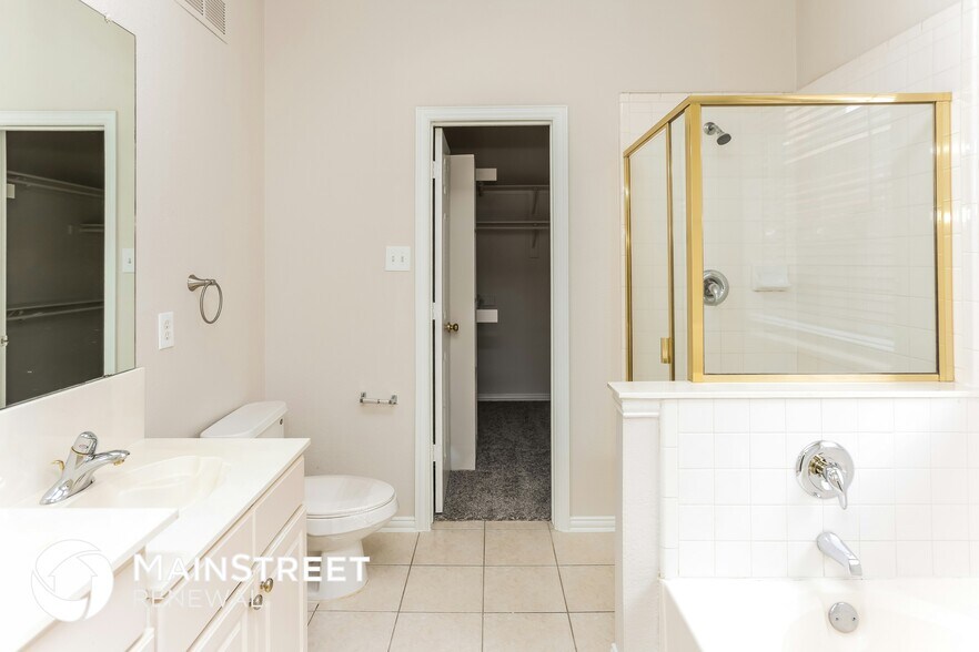 Building Photo - 532 Pinnacle Dr