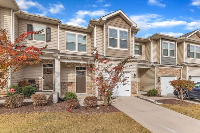 Building Photo - 1121 Latitude Dr