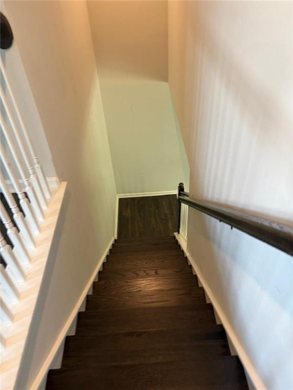 Building Photo - 2975 Waverly Walk Pt