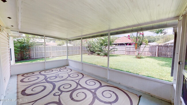 Building Photo - 1826 Blue Ridge Dr
