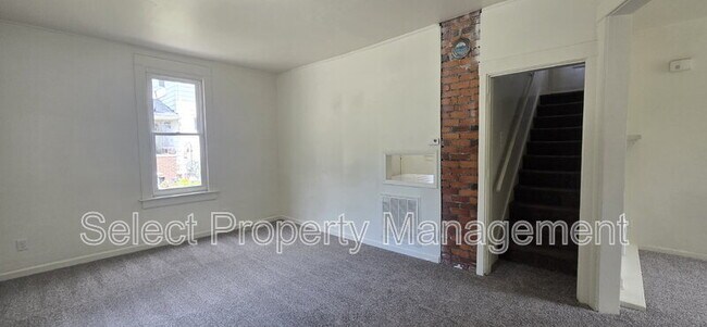 Building Photo - 1414 Oakland St