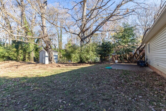 Building Photo - Charming & VERY CLEAN 1 Bed, 1 Bath Home Near Hospital & Winthrop | $1,200/month | Available Now