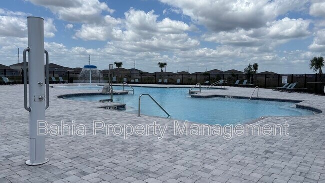 Building Photo - 2980 Waterlily Wy