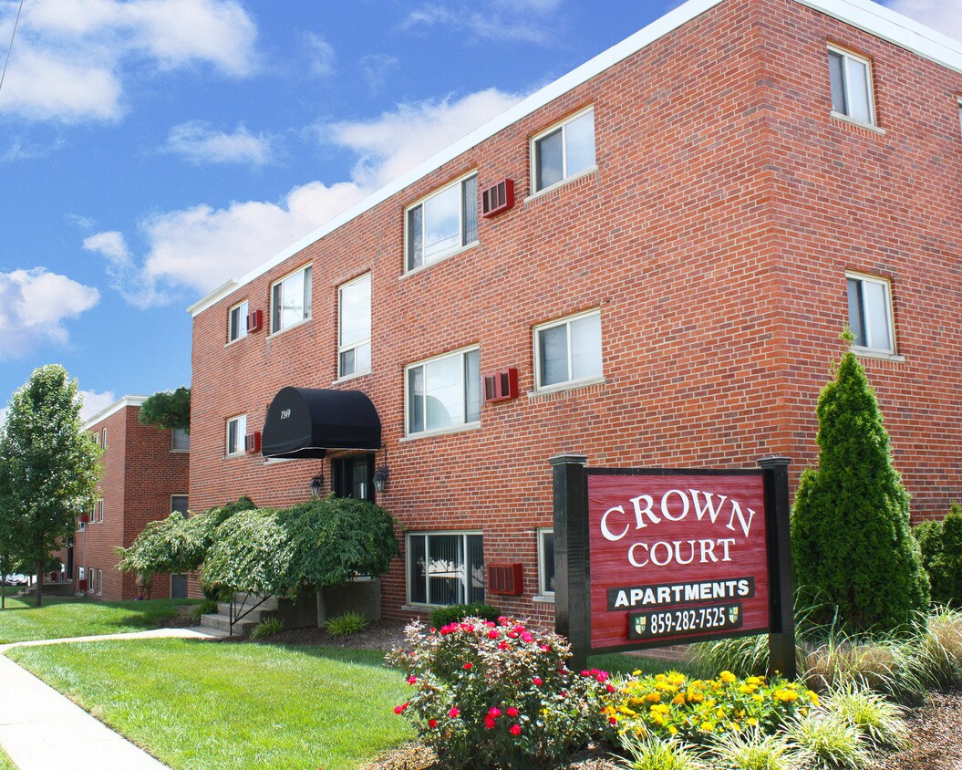 Crown Court Apartments Florence