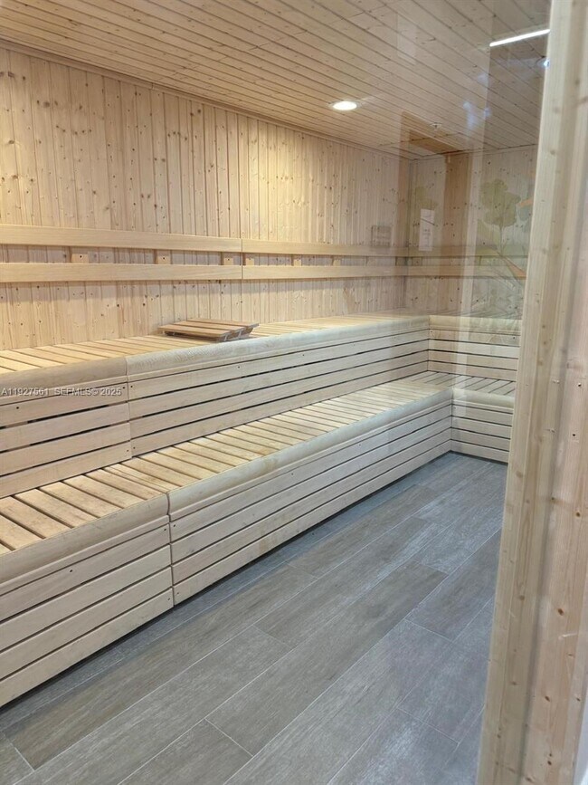 Building Photo - 7661 NW 107th Ave