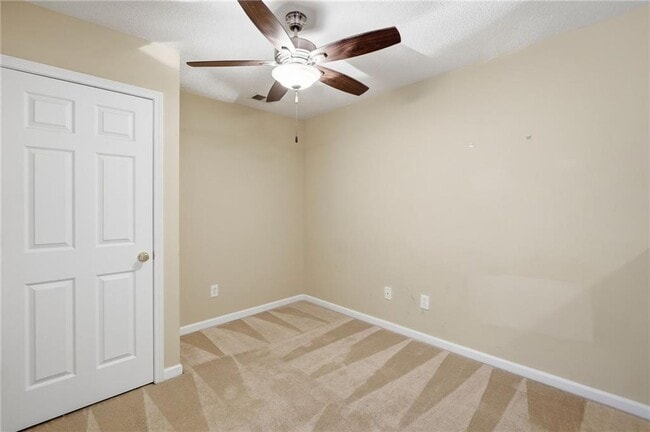 Building Photo - 247 Cottonwood Creek Cir