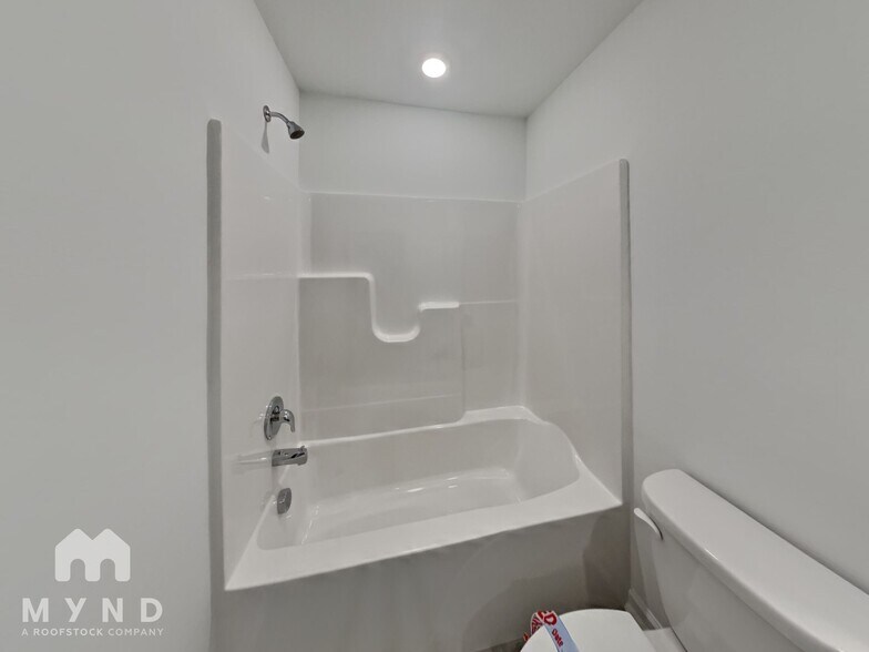 Building Photo - 1102 Constellation Cir