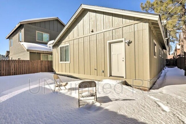 Building Photo - 2269 W Mission Timber Cir