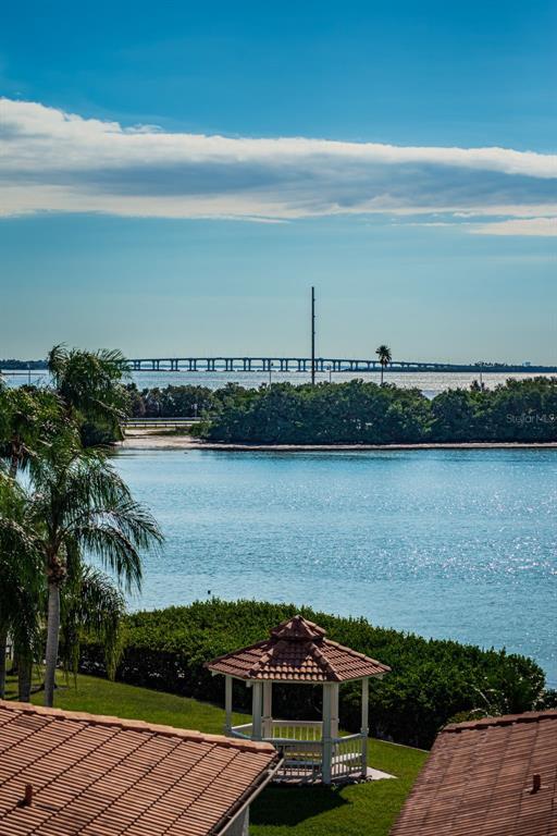 Building Photo - 6295 Bahia Del Mar Cir