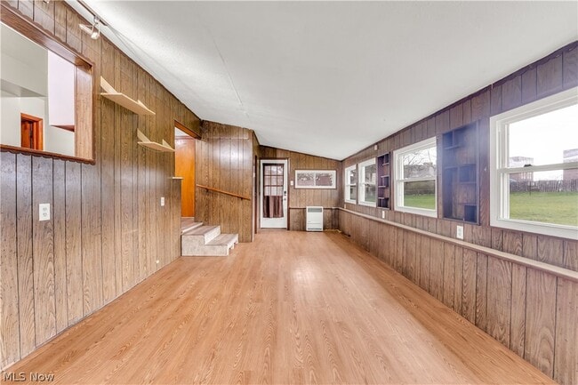 Building Photo - 25121 Price Rd