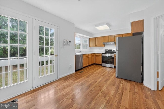 Building Photo - 8404 Burchap Dr