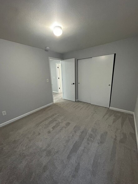 Building Photo - 4283 SW Plumeria Way