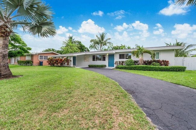 Building Photo - 18641 Belview Dr