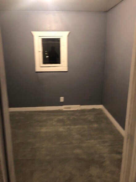 Building Photo - 21059 Glen Lodge Rd