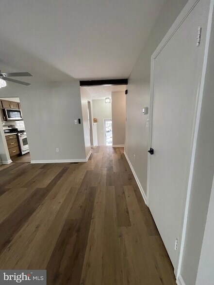 Building Photo - 5512 E Boniwood Turn