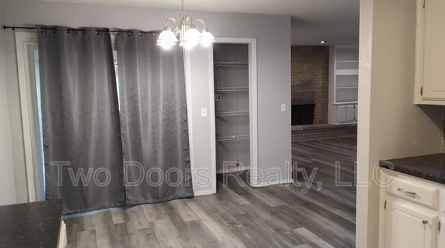 Building Photo - 7110 NW 30th Terrace