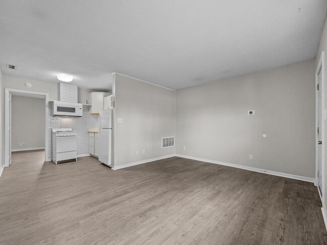 Building Photo - Welcome to Sophia Drive!