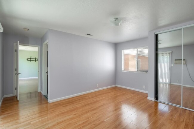 Building Photo - 4754 Bret Harte Ct