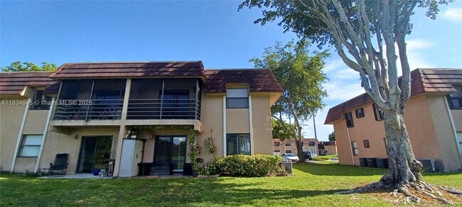 Building Photo - 14871 SW 104th St