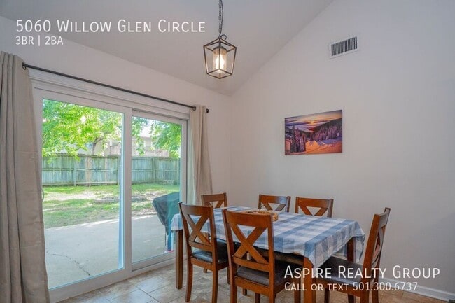 Building Photo - 5060 Willow Glen Cir