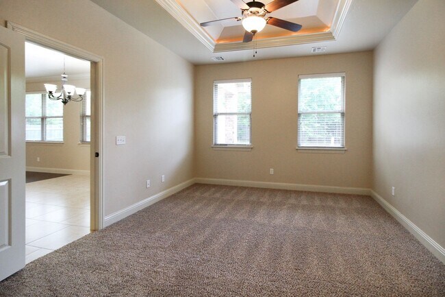 Building Photo - 15309 Cardinal Nest Dr
