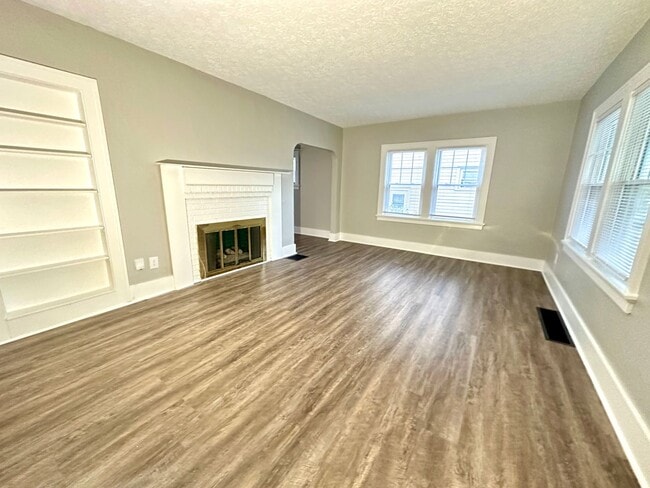 Building Photo - 4017 Corinth Blvd