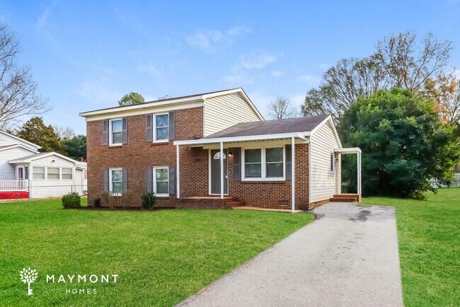 Building Photo - Cute 3 Bedroom Home