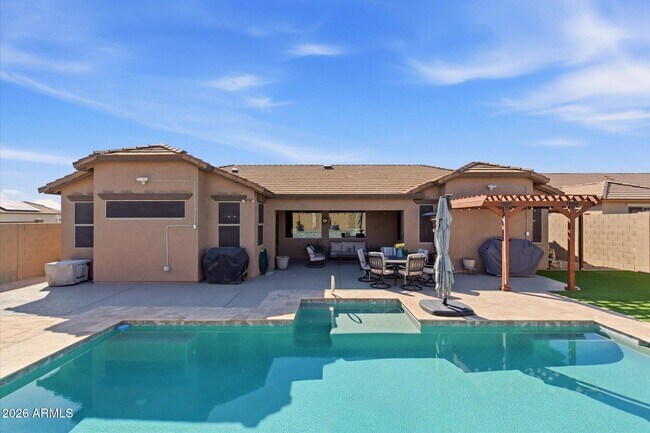 Building Photo - 22250 W Ashleigh Marie Dr