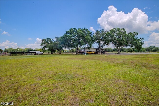 Building Photo - 1205 Inverness Ave