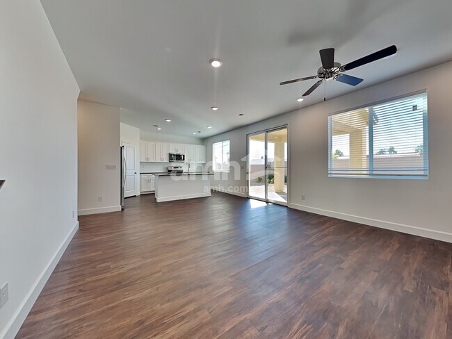 Building Photo - 2737 Fierce Star Ave