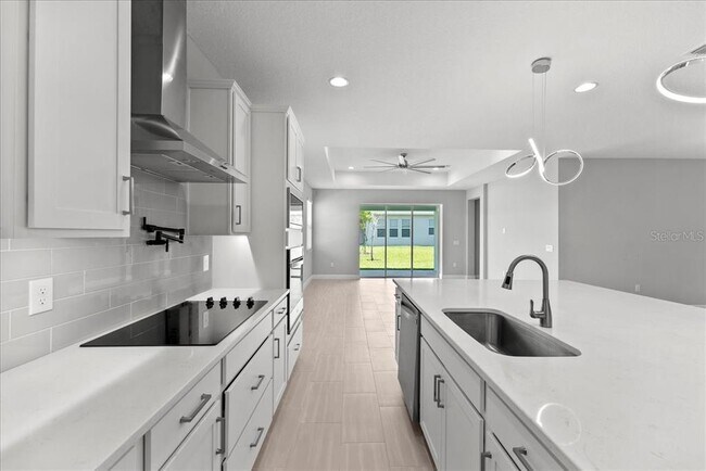 Building Photo - 19105 Planetree St