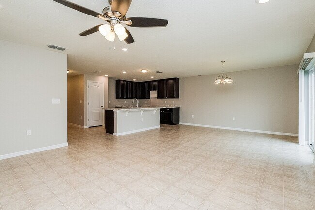 Building Photo - 11520 Southern Creek Dr