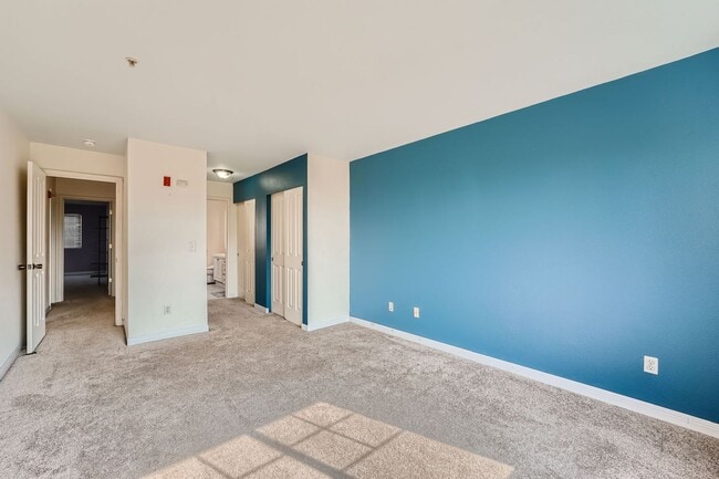 Building Photo - Ideally Located 3 Bed 3.5 Bath w/ Attached...