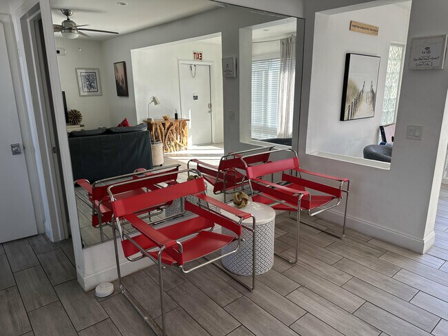 Building Photo - 1258 Beach Rd