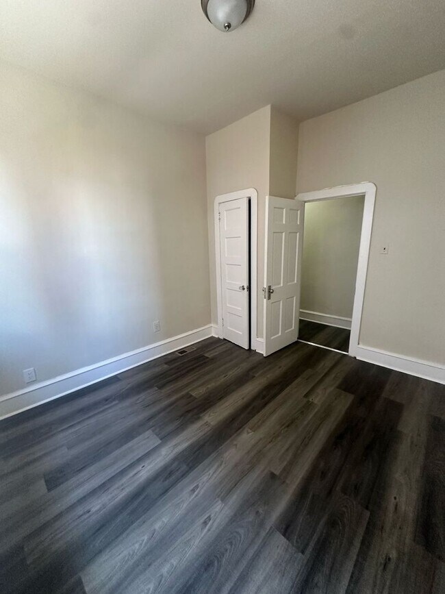 Building Photo - BRAND NEW 2 BEDROOM 1 BATH FIRST FLOOR APARTMENT