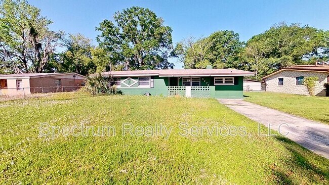 Building Photo - 9276 Greenleaf Rd