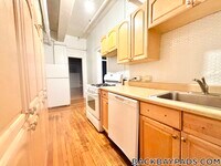 Building Photo - 6 Marlborough St