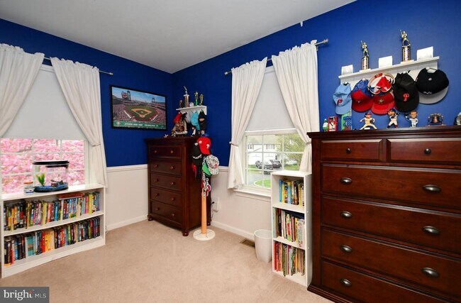 Building Photo - 800 Beacon Ct