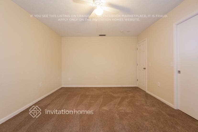 Building Photo - 2314 Medford Ln