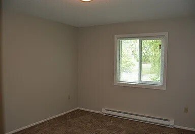 Building Photo - 760 W Village Rd