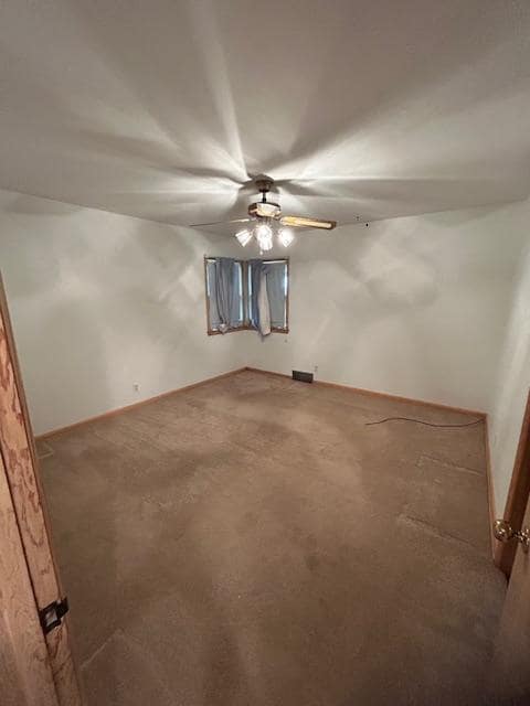 Building Photo - 2670 River Rd Dr