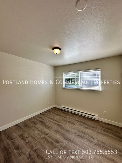 Building Photo - 15790-15820 SE Division St