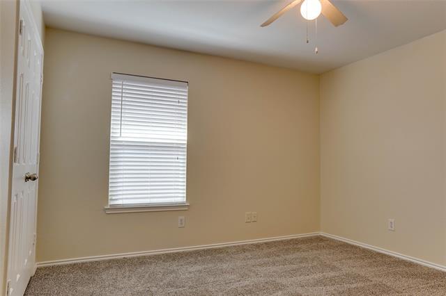 Building Photo - 9016 Garden Springs Dr